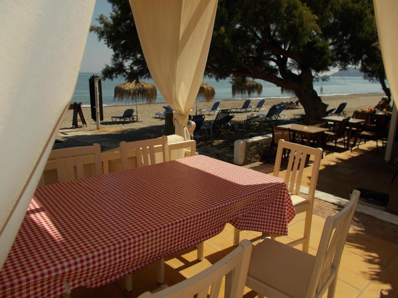 Hippokratis Apartments Gerani  Exterior photo