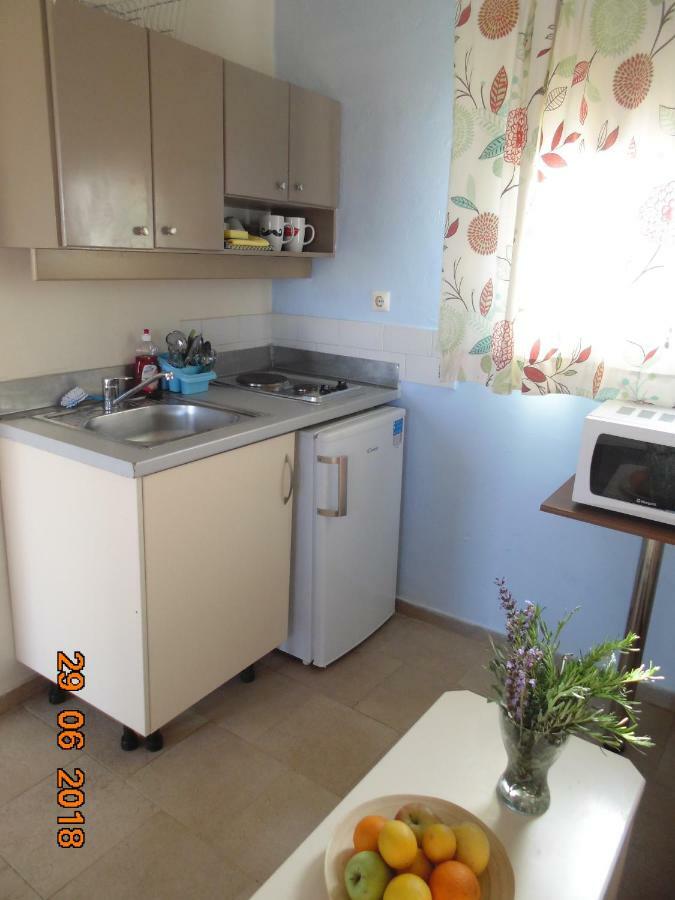 Hippokratis Apartments Gerani  Exterior photo